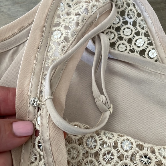 White House Black Market top size small khaki top - Picture 6 of 14